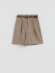Szorty z paskiem - beżowy. Brązowe szorty damskie Reserved, l, bez wzorów, z tkaniny. Za 99.99 zł.