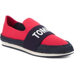 Espadryle TOMMY JEANS - Hybrid Slip On EN0EN00096 Tango Red 611. Czerwone espadryle damskie Tommy Jeans, z jeansu. W wyprzedaży za 249.00 zł.