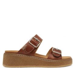 Klapki Pikolinos. Brązowe klapki damskie Pikolinos, bez wzorów, bez obcasa. Za 369.99 zł.