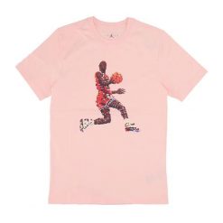 T-shirt Męski Nike Jordan Flight Essentials Tee Legend. Czerwone koszulki sportowe męskie Jordan, m, bez wzorów, bez kołnierzyka, bez ramiączek, na fitness i siłownię. Za 132.00 zł.
