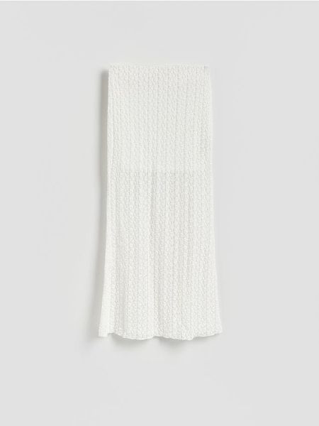 Koronkowa spódnica maxi - biały. Białe spódnice damskie Reserved, l, bez wzorów, z bawełny, maxi, dopasowane. W wyprzedaży za 59.99 zł.