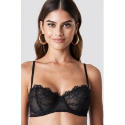 NA-KD Lingerie Koronkowy biustonosz Eyelash - Black. Biustonosze marki NA-KD Lingerie. Za 60.95 zł.