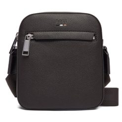 Saszetka BOSS. Brązowe saszetki męskie Boss, młodzieżowe, małe. Za 449.99 zł.