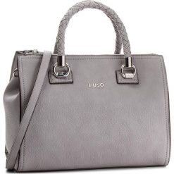 Torebka LIU JO - M Satchel Zip Manhat A68093 E0011 Frozen 63850. Torebki do ręki damskie marki Liu Jo. W wyprzedaży za 399.00 zł.