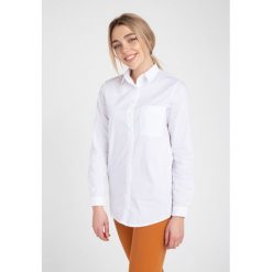 Koszula w kolorze białym. Koszule damskie marki Bessa, Moonlight. W wyprzedaży za 142.95 zł.