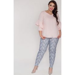 Asymetryczna bluzka fantazyjny rękaw koło flamenco PLUS SIZE wiosna lato. Bluzki damskie marki Moda Size Plus Iwanek. Za 119.90 zł.
