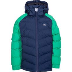 Kurtka zimowa "Sidespin" w kolorze granatowo-zielonym. Niebieskie buty zimowe chłopięce Trespass Kids, bez wzorów, bez zapięcia. W wyprzedaży za 165.95 zł.