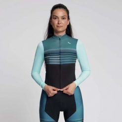 Ciepła koszulka rowerowa damska Rogelli Stryde z długim rękawem. Czarne koszulki sportowe damskie Rogelli, l, bez wzorów, z elastanu, bez kołnierzyka, bez ramiączek, rowerowe. Za 327.00 zł.