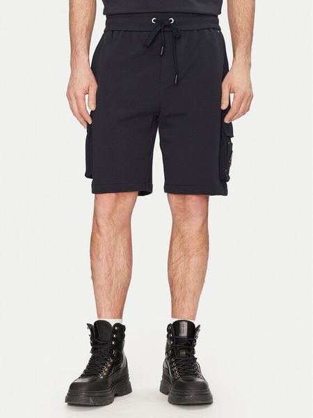 Moose Knuckles Szorty sportowe Hartsfield M14MR794 Granatowy Regular Fit. Niebieskie krótkie spodenki sportowe męskie Moose Knuckles, m, bez wzorów, z bawełny. Za 579.99 zł.