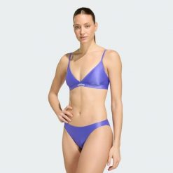 Komplet bikini z ramiączkami regulowanymi w dwóch kierunkach Triangle. Białe bikini damskie Adidas, bez wzorów. Za 199.00 zł.