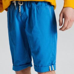Szorty - Niebieski. Szorty męskie marki Cropp. Za 79.99 zł.