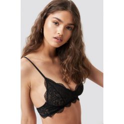 NA-KD Lingerie Biustonosz z ozdobną koronką - Black. Biustonosze marki NA-KD Lingerie. Za 72.95 zł.