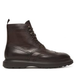 Trzewiki Polo Ralph Lauren. Brązowe botki męskie Polo Ralph Lauren, bez wzorów, bez zapięcia. Za 1,699.00 zł.