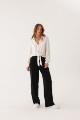 SPODNIE SILVIA CUPRO CZARNE S - Flawless. Czarne spodnie materiałowe damskie Flawless, s, bez wzorów, z jedwabiu. Za 312.00 zł.