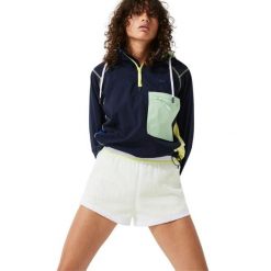 Spodenki damskie Lacoste. Białe szorty sportowe damskie Lacoste, xs, z aplikacjami, z gumy, eleganckie, na fitness i siłownię. Za 237.00 zł.