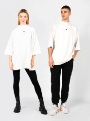 Yeezy Gap Engineered By Balenciaga T-Shirt "Logo" | 719614 TMVQ2 | Mężczyzna | Biały. Białe t-shirty męskie Yeezy Gap Engineered by Balenciaga, m, bez wzorów, z bawełny, bez kołnierzyka. W wyprzedaży za 499.00 zł.