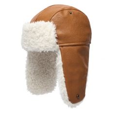 Czapka Guess. Brązowe czapki i kapelusze damskie Guess, na zimę, z aplikacjami. Za 234.99 zł.
