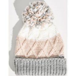 Czapka z pomponem - Wielobarwn. Szare czapki i kapelusze damskie Sinsay. Za 24.99 zł.