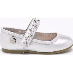Guess Jeans - Baleriny dziecięce. Baleriny damskie marki Guess Jeans. W wyprzedaży za 219.90 zł.
