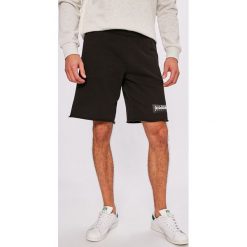 Napapijri - Szorty. Szorty męskie marki Napapijri. W wyprzedaży za 149.90 zł.