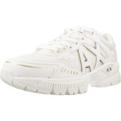 Buty ARMANI EXCHANGE XDX195 XV944 Beżowy. Brązowe obuwie sportowe damskie Armani Exchange, bez wzorów, z tkaniny, trekkingowe. W wyprzedaży za 587.65 zł.
