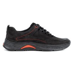 KOMODO Buty męskie skórzane Sport 922K czarny nubuk czarne. Czarne półbuty na co dzień męskie z nubiku, eleganckie, bez zapięcia. Za 367.89 zł.