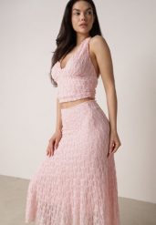 Różowy Koronkowy Komplet Top Wiązany na Szyi i Spódnica Corinatea. Czerwone spódnice damskie Born2be, l, bez wzorów, z jeansu, dopasowane. Za 189.99 zł.