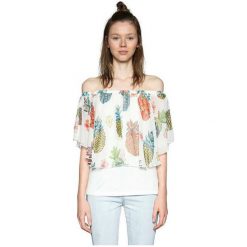 Desigual Damska Bluzka Blus Estella 18swbwbk 1000 (Rozmiar S). Bluzki damskie marki Desigual. W wyprzedaży za 128.00 zł.