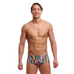 Kąpielówki Funky Trunks Curl Curl - trunki męskie. Kąpielówki męskie FUNKY TRUNKS, l, bez wzorów, do pływania. Za 159.00 zł.