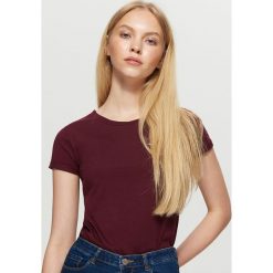 Koszulka z emblematem - Bordowy. Czerwone t-shirty damskie Cropp. Za 19.99 zł.