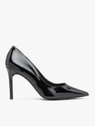 Czarne lakierowane czółenka na szpilce. Czarne czółenka damskie Ryłko, bez wzorów, z gumy, eleganckie, bez obcasa, na szpilce, bez zapięcia. Za 329.99 zł.