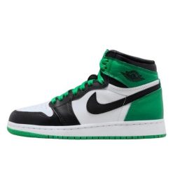 Buty do chodzenia dla dorosłych Air Jordan 1 High OG Lucky Green. Białe obuwie sportowe damskie Jordan, bez wzorów, z gumy, tenisowe. Za 945.48 zł.