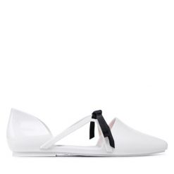 Baleriny Melissa. Białe baleriny damskie Melissa, bez wzorów, bez obcasa. Za 229.99 zł.