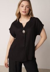 Czarna Nietoperzowa Bluzka z Krótkim Rękawem z Lnem i Wiskozą Isirtila. Czarne bluzki damskie Born2be, l, bez wzorów, z bawełny, biznesowe, bez kołnierzyka, bez ramiączek. Za 69.99 zł.