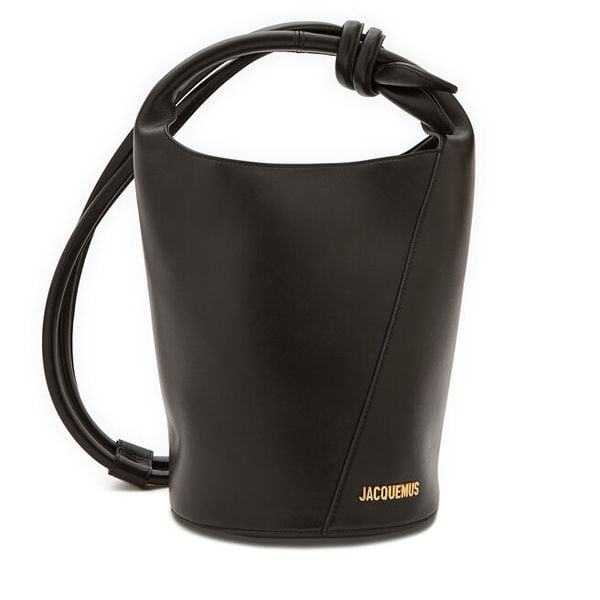 Plecak JACQUEMUS. Czarne plecaki damskie JACQUEMUS, bez wzorów. Za 4,319.99 zł.