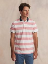 Koszulka Polo Męska TBS Govanpol. Czerwone koszulki polo męskie TBS, na lato, l, bez wzorów, z bawełny, bez kołnierzyka, bez ramiączek. Za 299.00 zł.