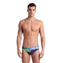 Kąpielówki Arena Splash Point Swim Briefs. Niebieskie kąpielówki męskie Arena, m, bez wzorów, z materiału, do pływania. Za 89.99 zł.