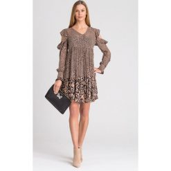 SUKIENKA TWINSET. Czarne sukienki damskie Twinset, na co dzień, bez wzorów, bez kołnierzyka, bez ramiączek, maxi, proste. Za 743.40 zł.