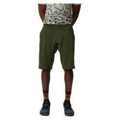 Spodenki rowerowe męskie Endura Hummvee Lite Short. Zielone krótkie spodenki sportowe męskie ENDURA, m, bez wzorów, rowerowe. Za 269.99 zł.
