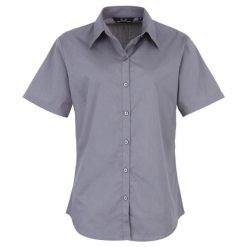 Bluzka Damska Z Krótkim Rękawem Z Popeliny. Niebieskie bluzki damskie PREMIER, bez wzorów, casualowe, bez kołnierzyka, bez ramiączek. Za 105.99 zł.