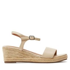Espadryle Gioseppo. Klapki damskie Gioseppo, bez wzorów, bez obcasa, bez zapięcia. Za 199.99 zł.