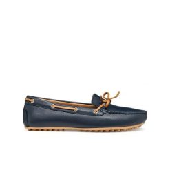Damskie mokasyny Geox Kalistena. Niebieskie mokasyny damskie Converse, z gumy, biznesowe. Za 341.50 zł.