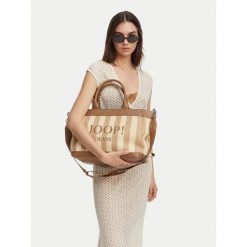 Torebka JOOP! Jeans. Brązowe torebki do ręki damskie JOOP! Jeans, bez wzorów, z jeansu, bez dodatków. Za 649.99 zł.
