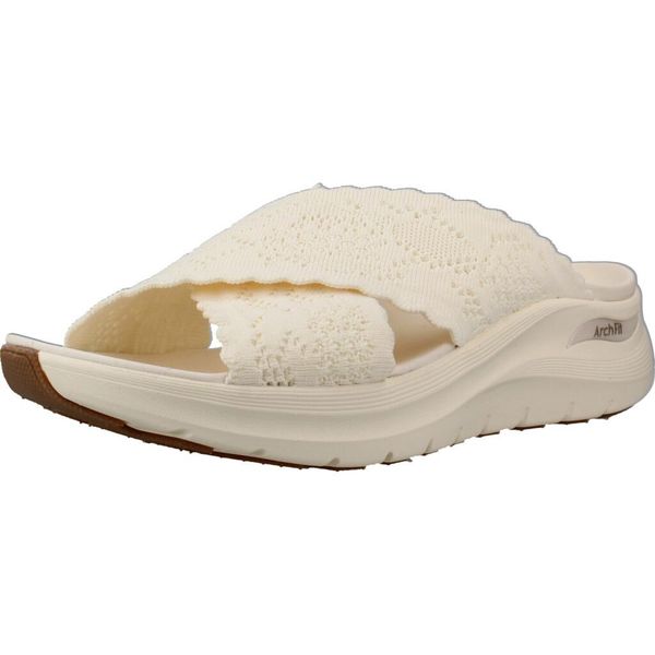 Sandały SKECHERS 164079S Biały. Białe sandały damskie Skechers, bez wzorów, z materiału, bez obcasa, bez zapięcia. Za 490.00 zł.