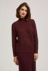 Sweter typu nietoperz z golfem. Swetry damskie MOODO, l, bez wzorów, z poliamidu, bez kołnierzyka, bez ramiączek, bez kaptura. W wyprzedaży za 55.99 zł.