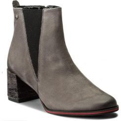 Botki MACIEJKA - 03335-03/00-3 Popiel. Botki damskie marki Maciejka. W wyprzedaży za 249.00 zł.