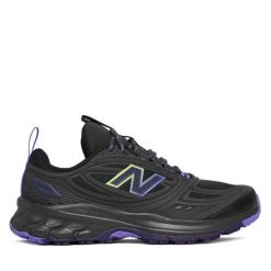 Buty do biegania New Balance. Czarne obuwie sportowe damskie New Balance, bez wzorów, do biegania. Za 349.99 zł.