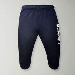 Mężczyzna Bieganie Spodnie 3/4 Kluczowe Cechy Duże Logo Model. Niebieskie spodnie sportowe męskie Legea, m, bez wzorów, z bawełny, do biegania. Za 88.00 zł.