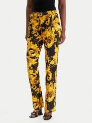 Versace Jeans Couture Spodnie materiałowe 80HAA111 NS756 Czarny Regular Fit. Czarne jeansy damskie Versace Jeans Couture, bez wzorów, z jeansu. Za 1,769.00 zł.