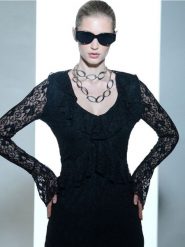 Okulary przeciwsłoneczne w kształcie motyla - czarny. Czarne okulary przeciwsłoneczne damskie Sinsay, motyl. Za 15.99 zł.